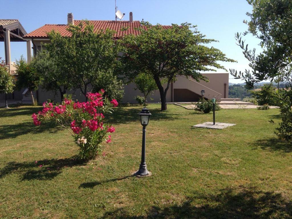 Villetta Le Rose Tavullia Luaran gambar